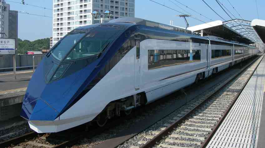 What Is the Keisei Skyliner?