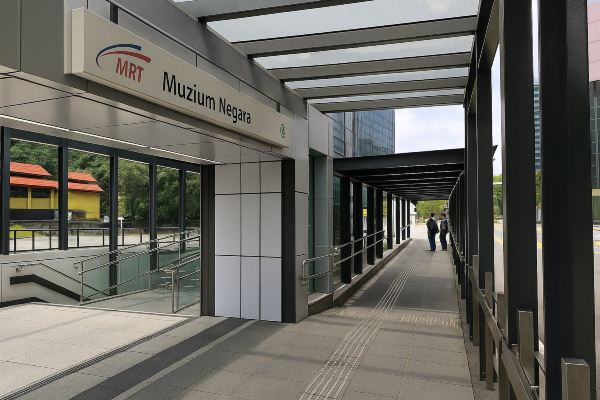 lrt muzium negara