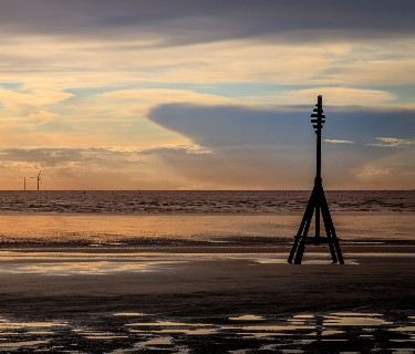 Trains to Crosby Beach and everything you need to know