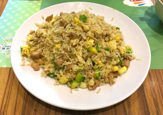 香港国際空港の飲食店・グルメについて