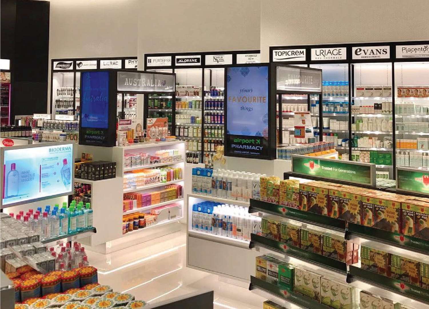 樟宜機場免稅店 | 東南亞特色藥油