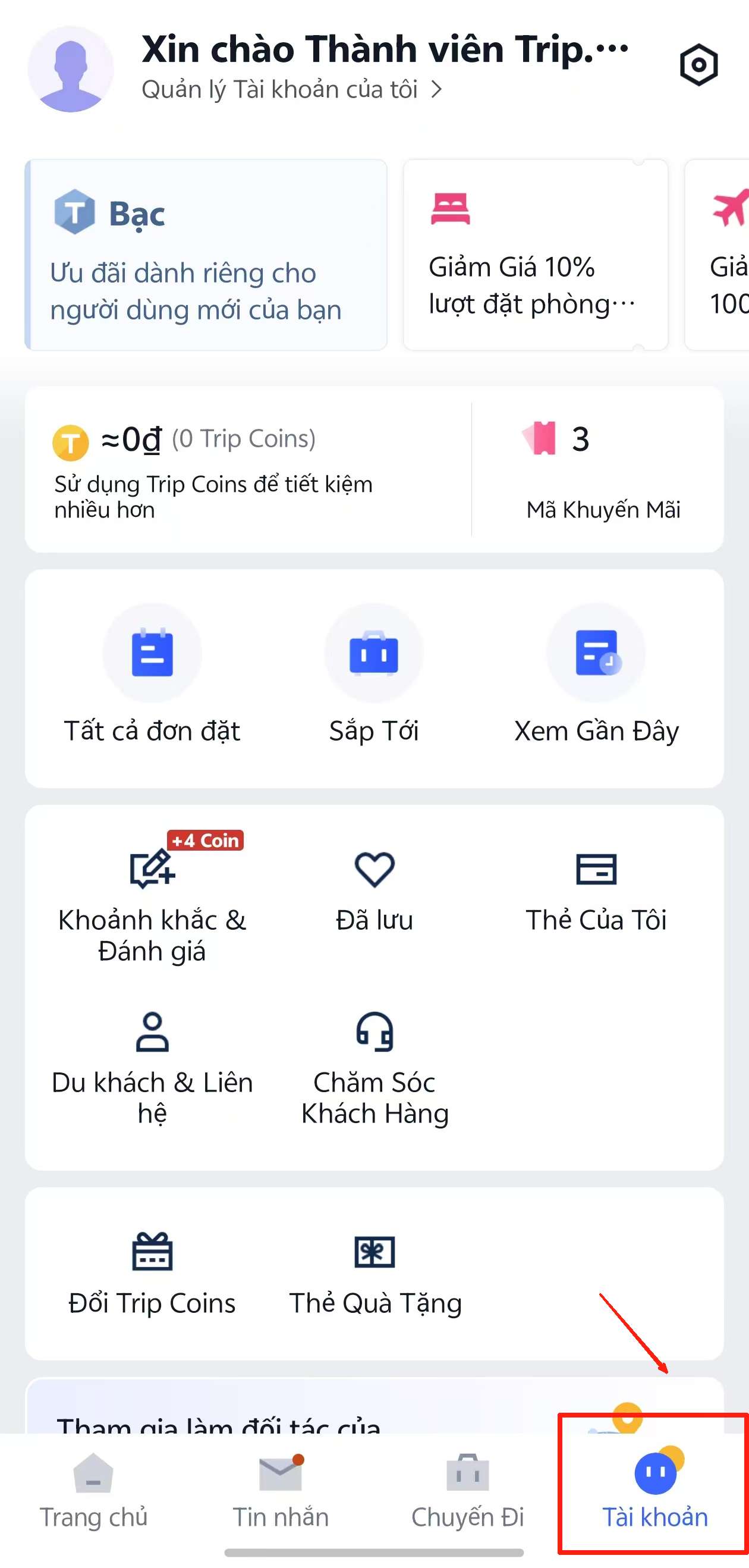 Bước 1: Mở ứng dụng Trip.com, chọn mục "Tài khoản".
