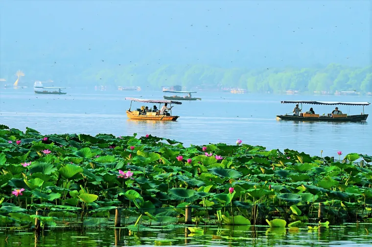 Hangzhou West Lake Pleasure Boat
