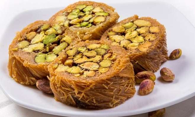 Middle Eastern Sweets at Ali Baba Café 🍮