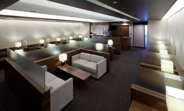 LOUNGE Maple｜広島空港 国際線2階