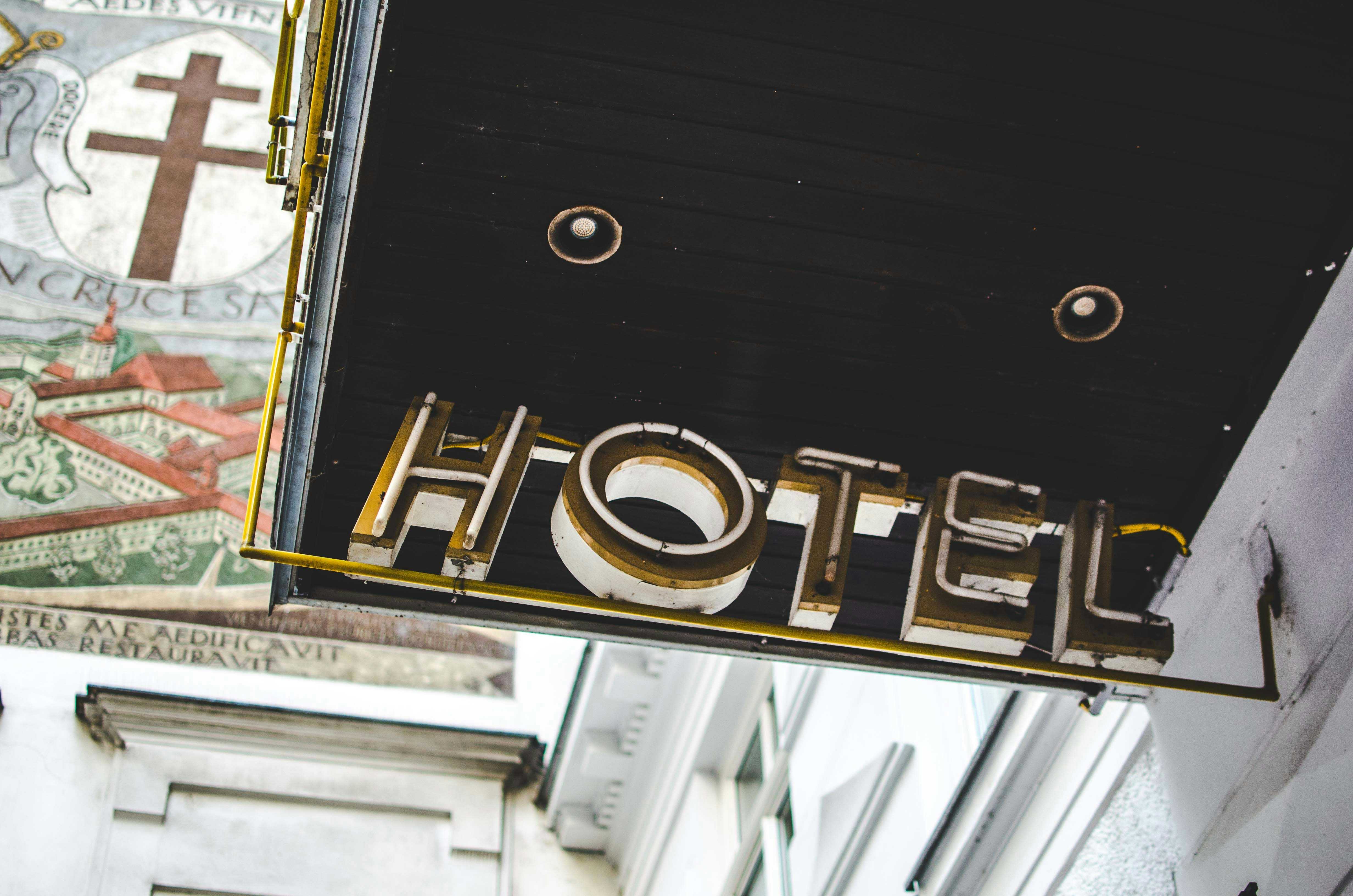 How to Get Cheap Hotels :