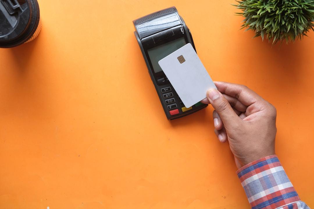 How to Pay in Bali? Cash vs. Card vs. QRIS