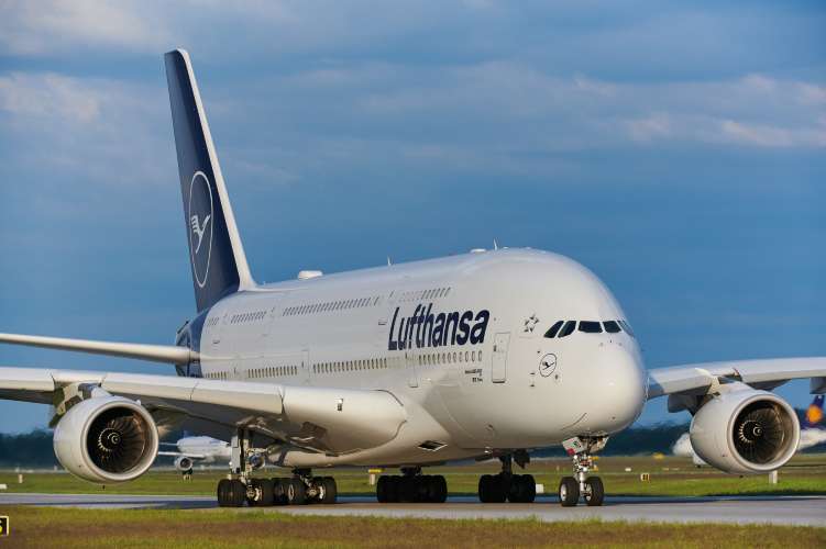 pesawat Frankfurt ke Munich