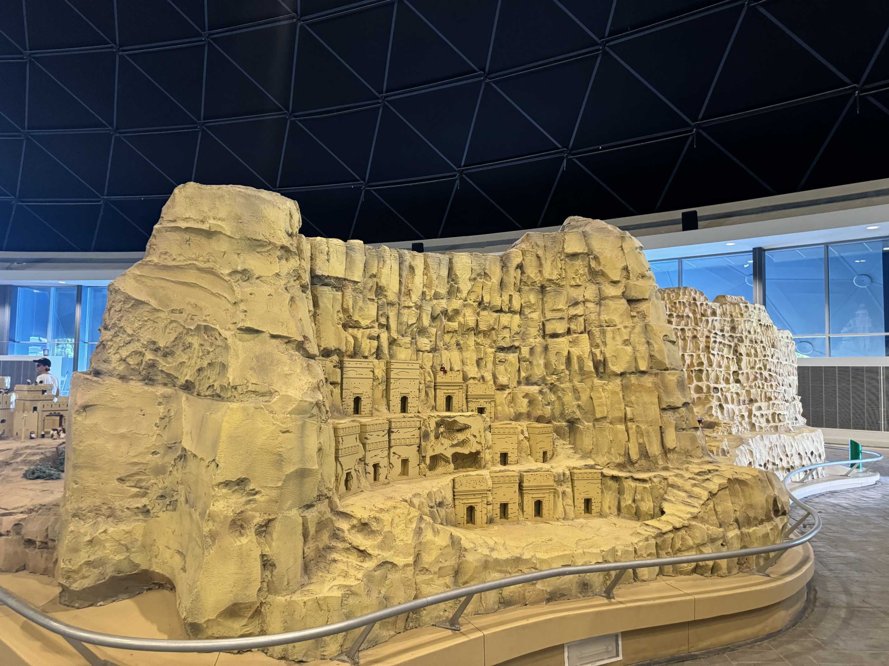 Атракционы в Леголенде в Дубае