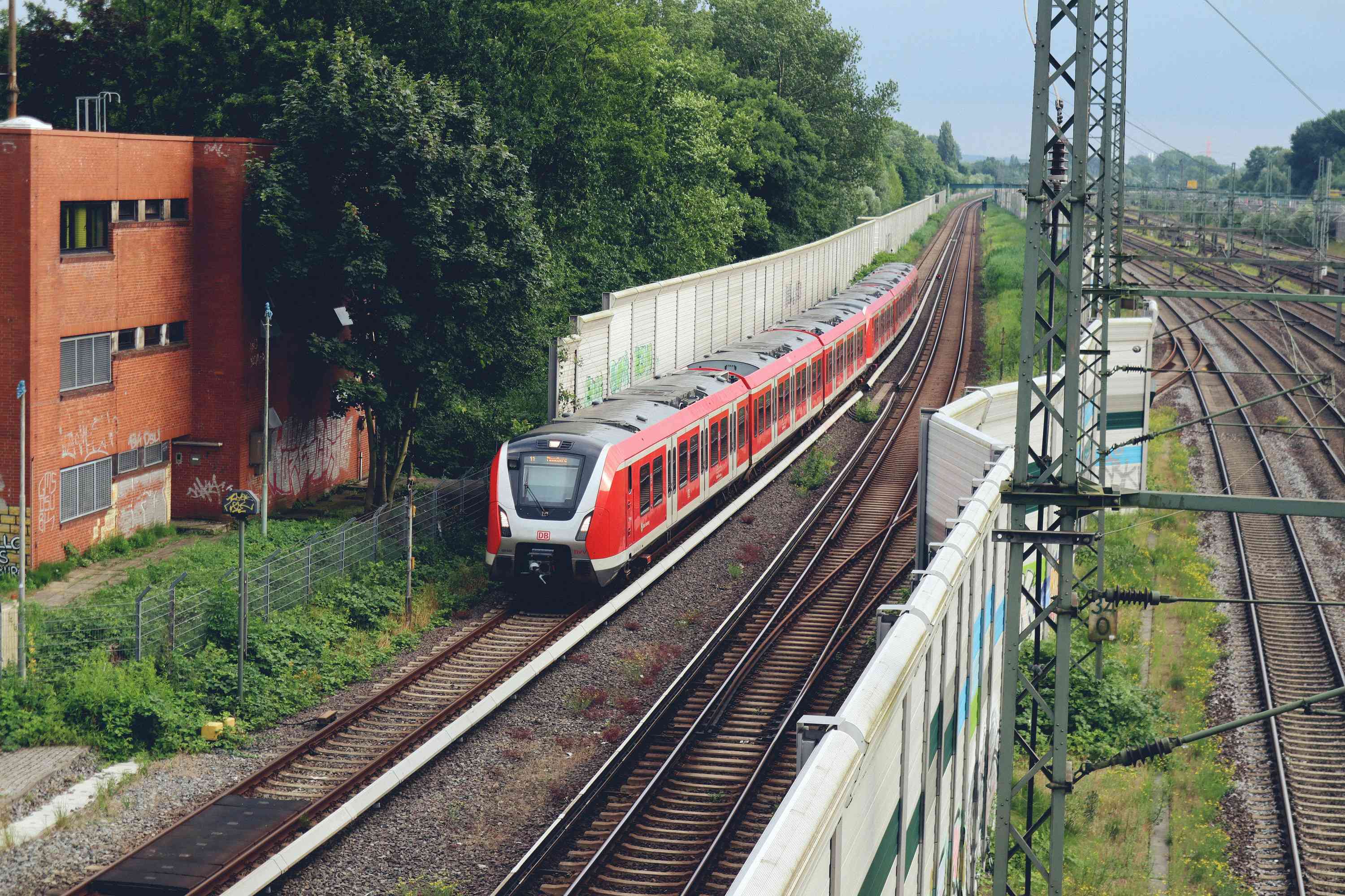 Wie ist die DB Streckenkarte aufgebaut?