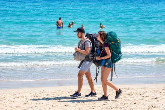 Koh Samui vs Koh Phangan untuk Backpacker