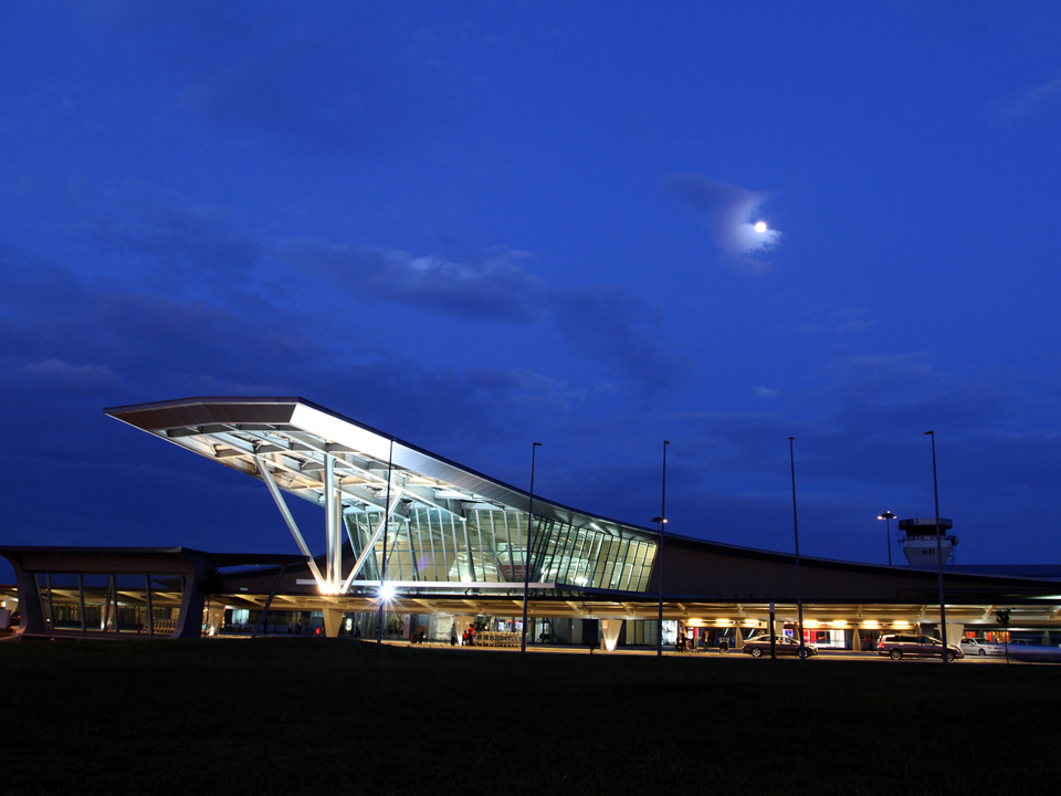 Senai Airport