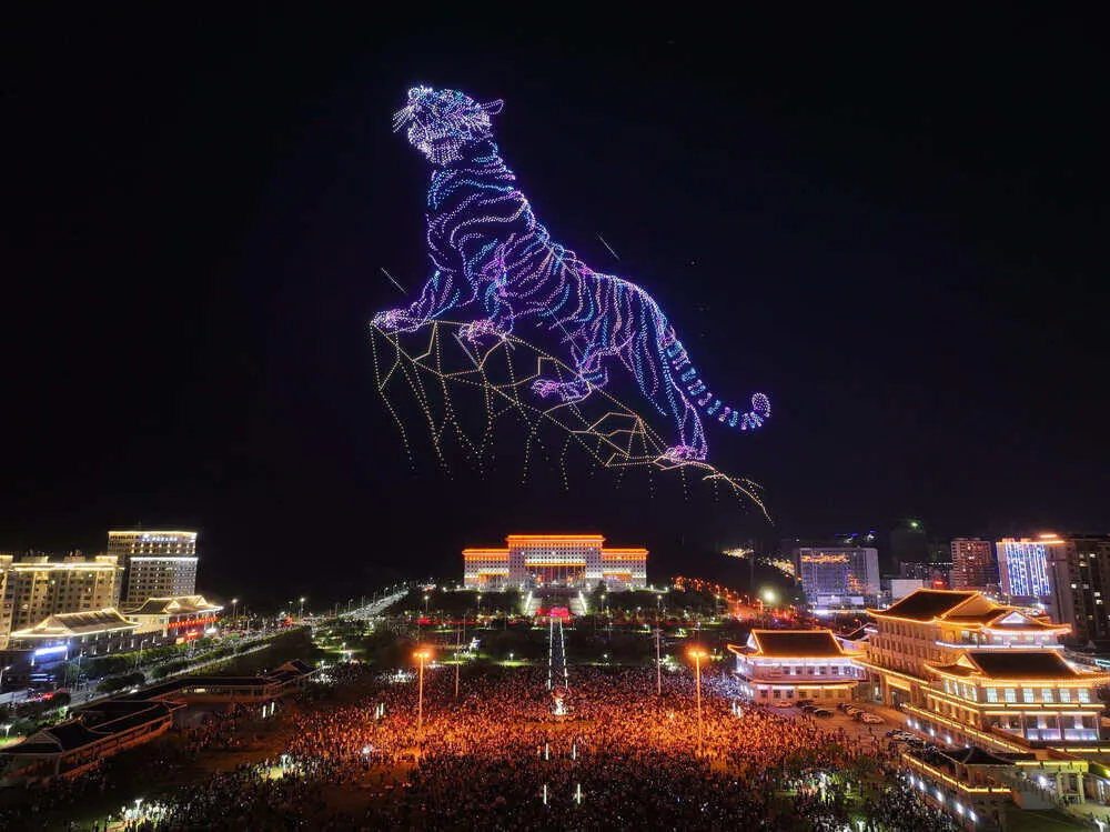 Best Time to Watch a China Drone Show: Festivals, Holidays & Special Events