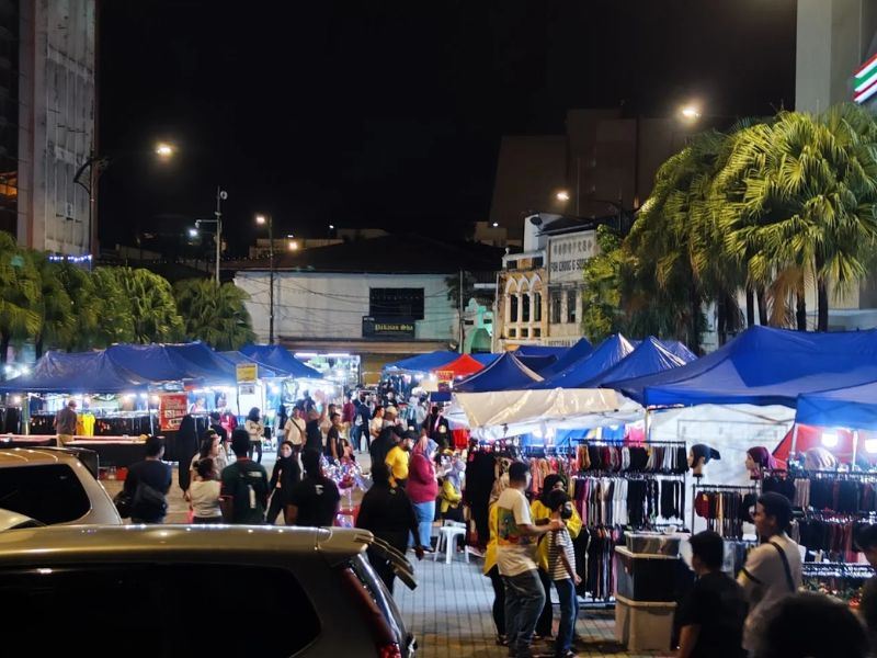 Pasar Karat JB