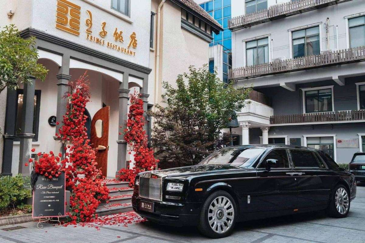 Vom Flughafen Guangzhou ins Stadtzentrum: Privater Fahrservice mit Chauffeur