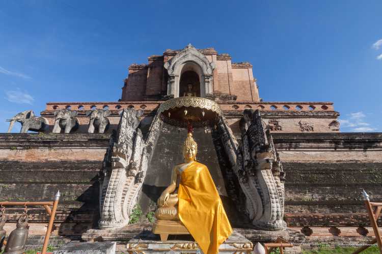วัดเจดีย์หลวงวรวิหาร - ที่เที่ยวเชียงใหม่