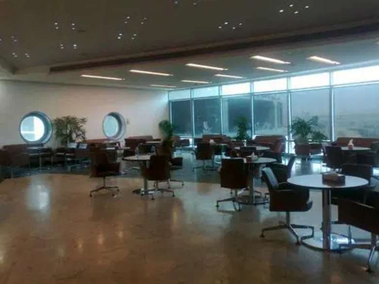 【T3】CAC Lounge