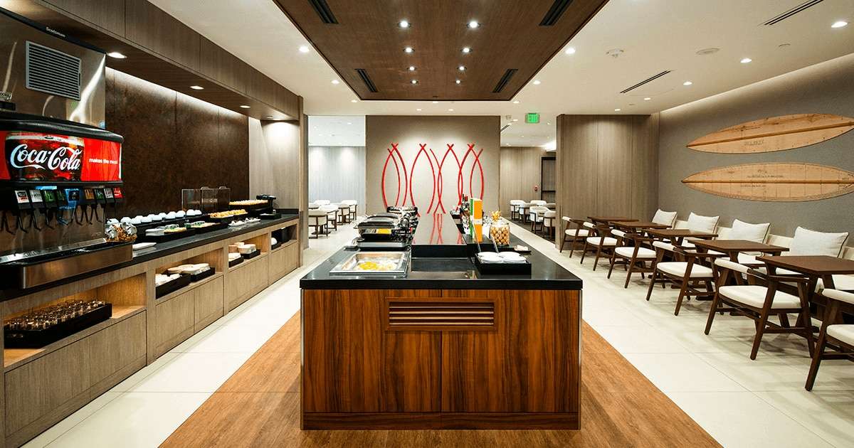 ダニエル・K・イノウエ国際空港のラウンジは複数あり