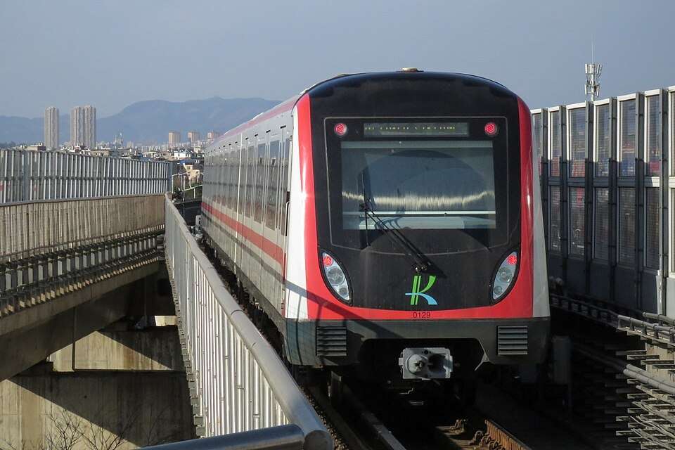 Gunakan Metro untuk Berkeliling Kota
