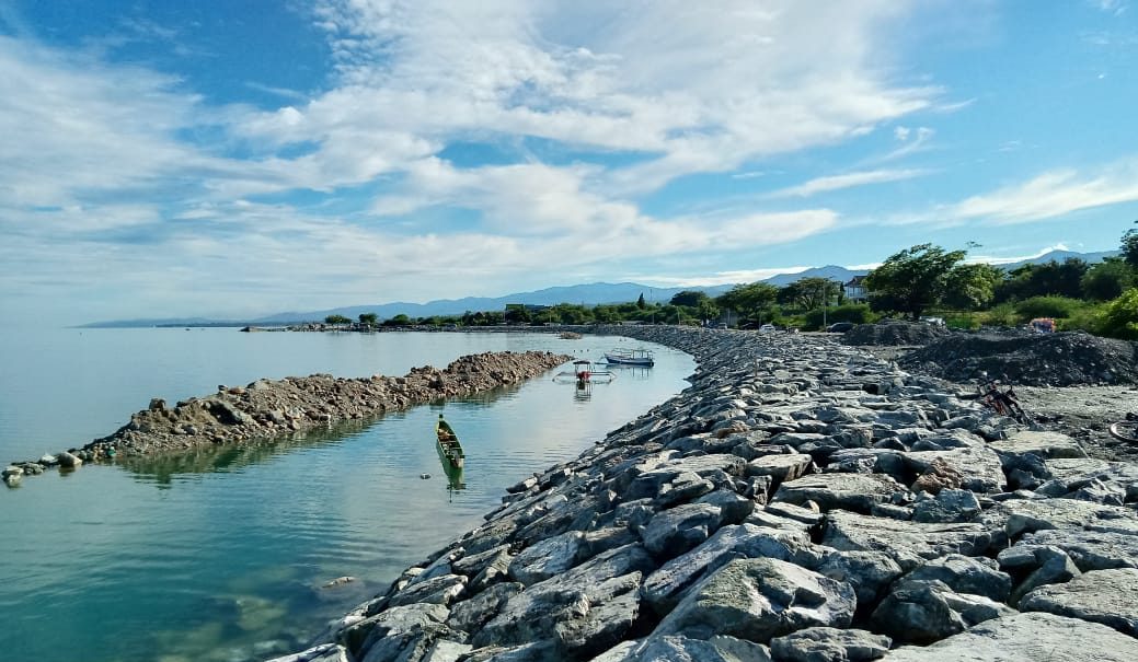 Pantai Talise