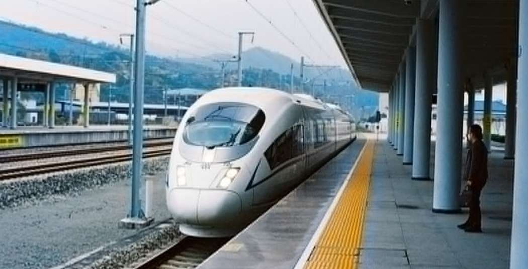 How to Have a Smooth Train Trip across China?