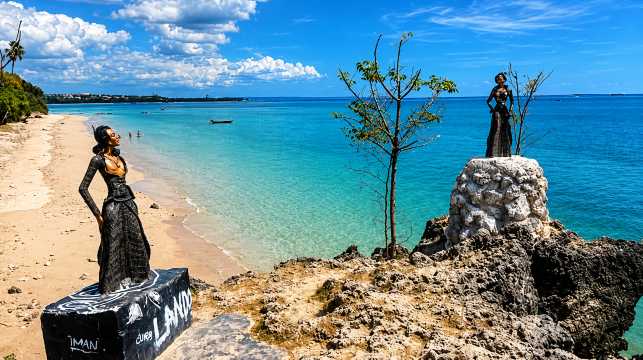 pantai batu nona