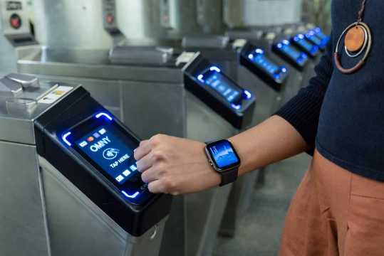 omny smartwatch payment