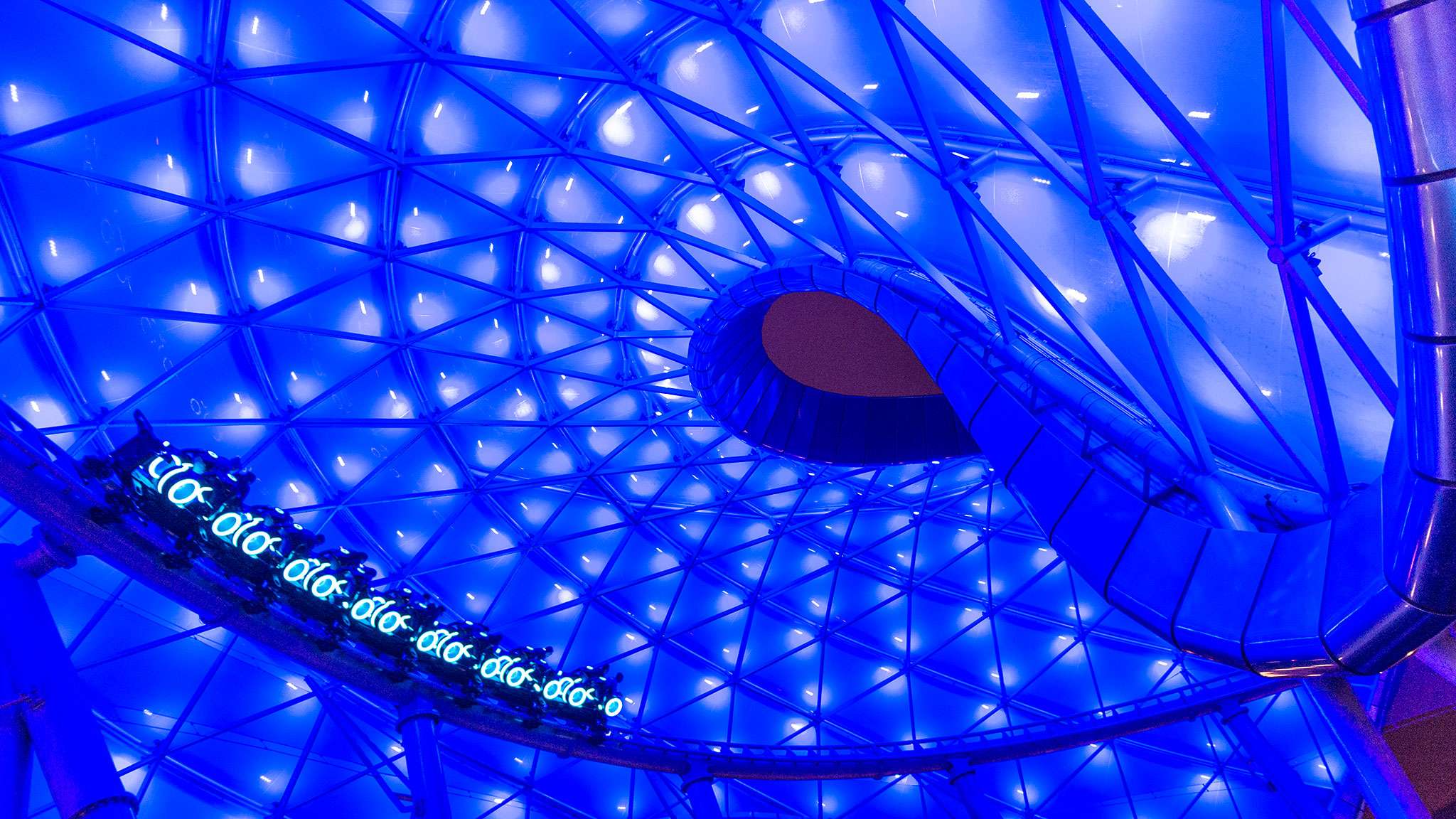 상하이 디즈니랜드 트론