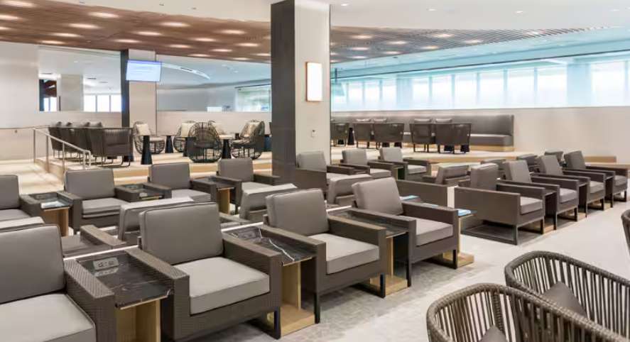 ホノルル空港のANA LOUNGE