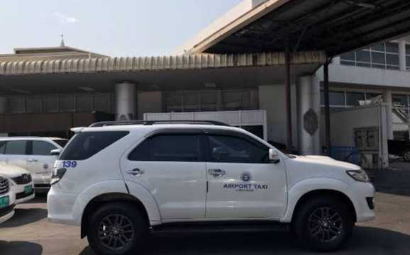 Taxi aeroportuali