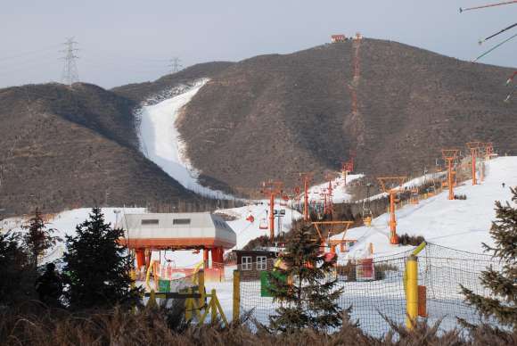 Jundushan Ski Resort