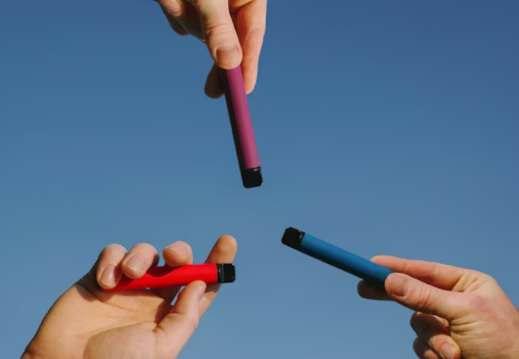 Can You Bring a Vape/E-Cigarette on a Plane?