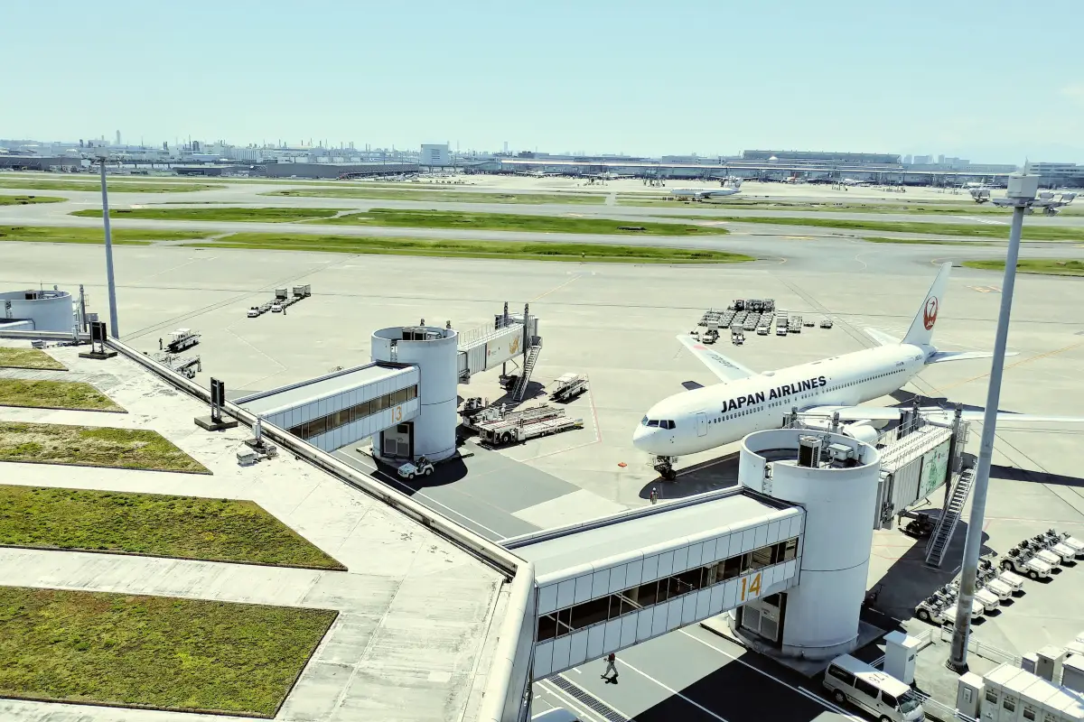 東京都：羽田空港第1ターミナル展望デッキ