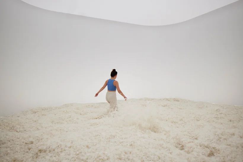 「身臨夢境：1950 年代至今的女性藝術家環境作品」