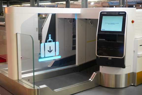 アメリカン航空の受託手荷物は出発前にオンラインで追加できる