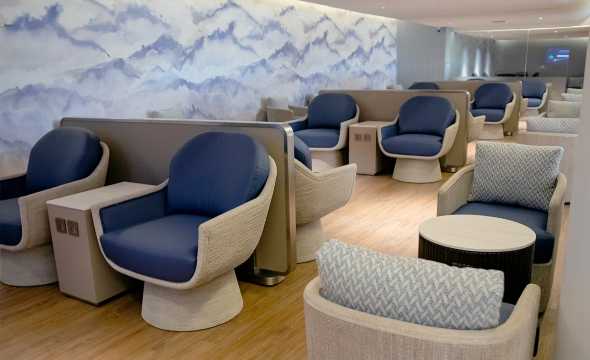 Philippine Airlines Business Class Lounge Access