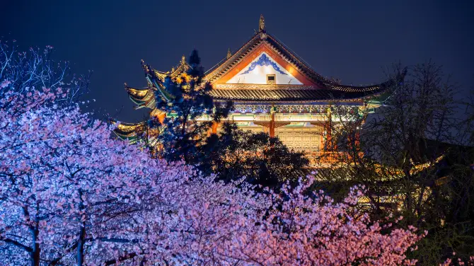 晴川閣