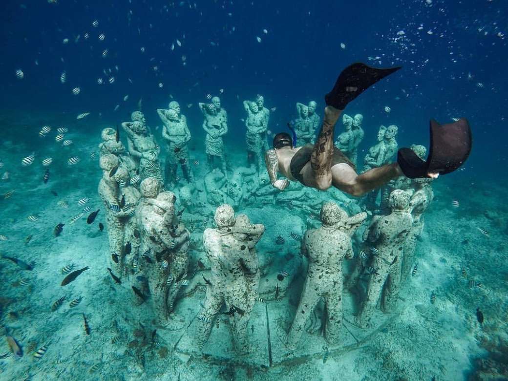 Tips Snorkeling Aman di Indonesia