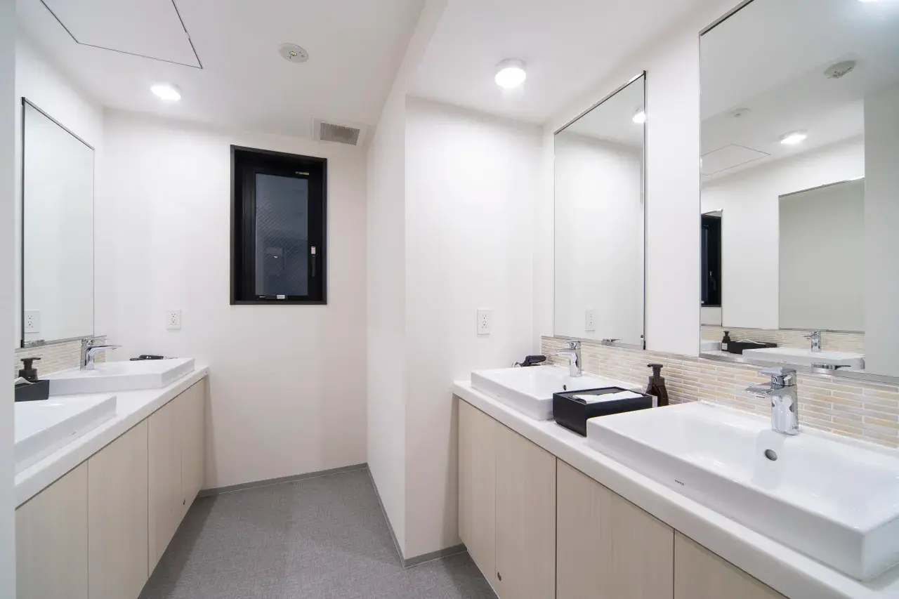 グリッズ 東京 上野駅前 ホテル & ホステル