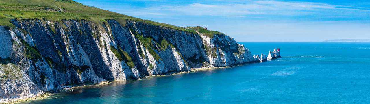 Trains to Round the Island Race 2026: Nearest station, popular routes & event info