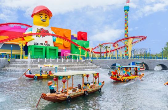 โซน LEGO Fantasy World