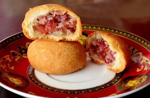 Yunnan Ham Mooncakes