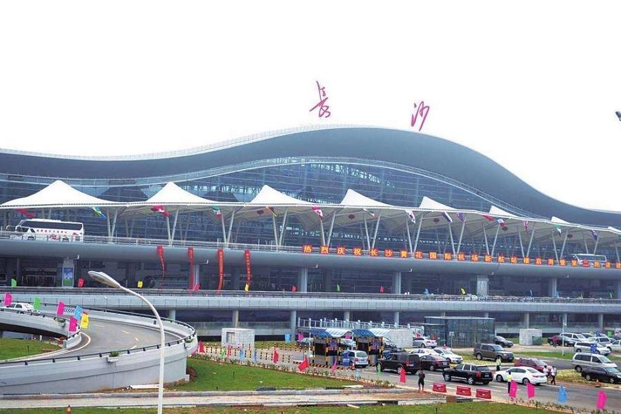 空港・鉄道駅とのアクセス｜乗り換えガイド