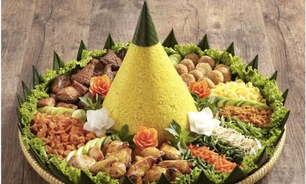 Tumpeng 