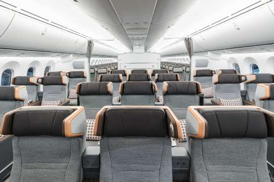 ที่นั่ง Premium Economy EVA Air