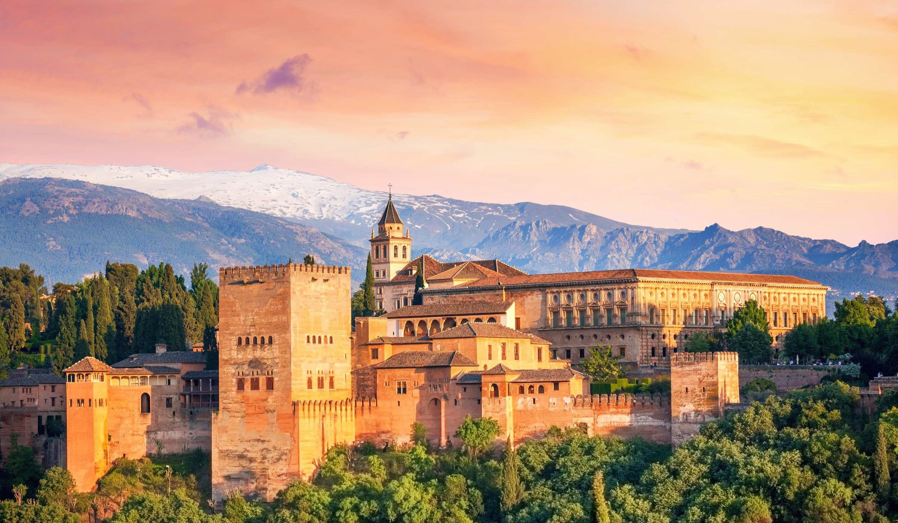 Spain Travel Guide - Alhambra