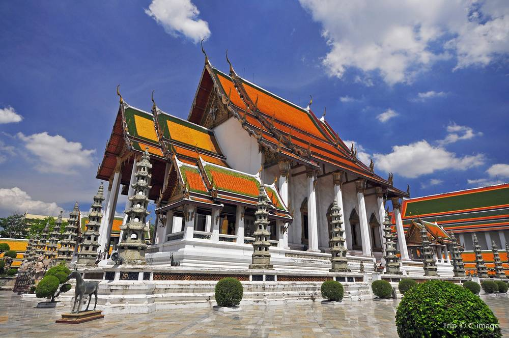 วัดภูเขาทอง