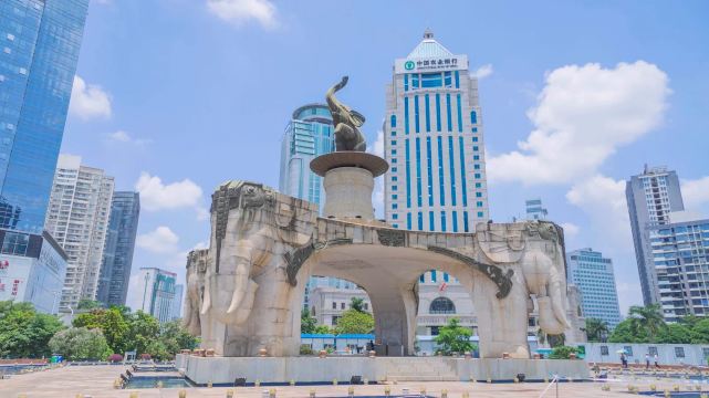 จัตุรัสอู่เซี่ยง (Wuxiang Square)