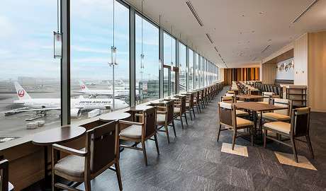 羽田・成田空港のラウンジ