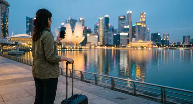 Singapore eSIM Coverage, Speed and Crossing the Border